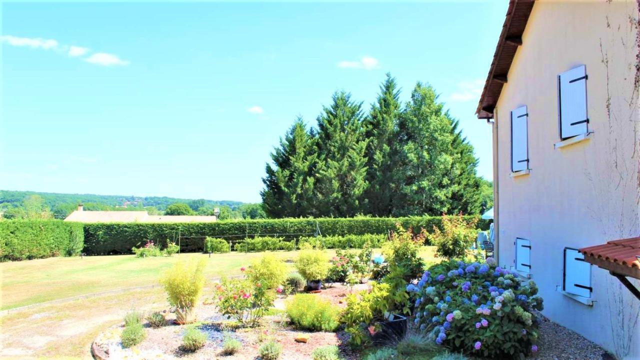 La Salamandre Bed & Breakfast Chazelles  Luaran gambar